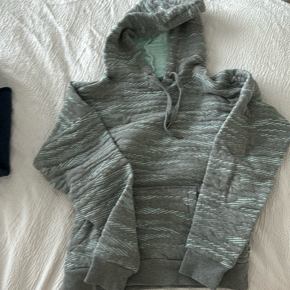 Prana sweatshirt